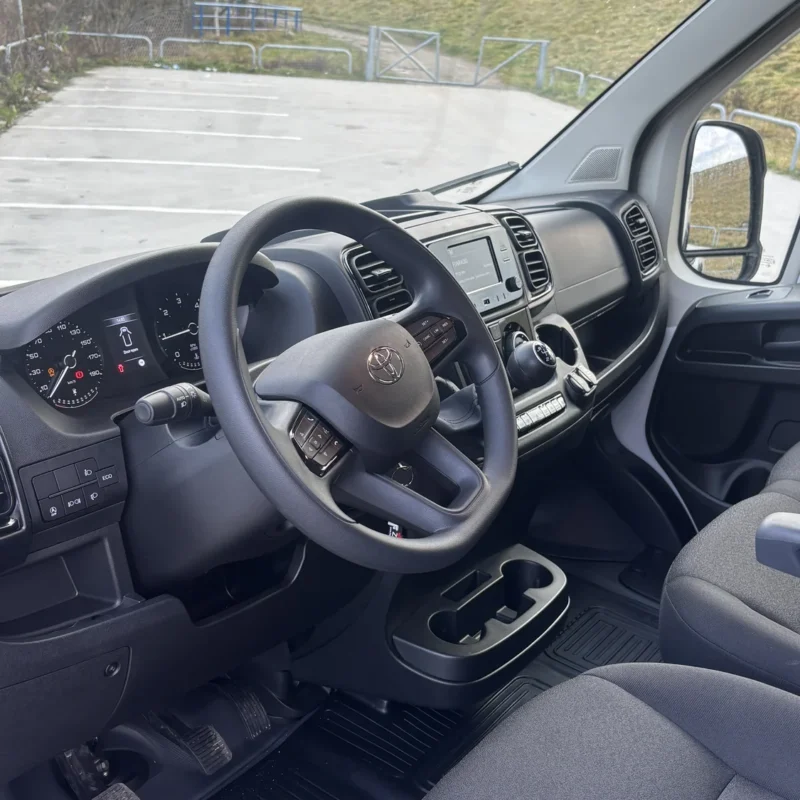 toyota-proace-max-2025-05-neo