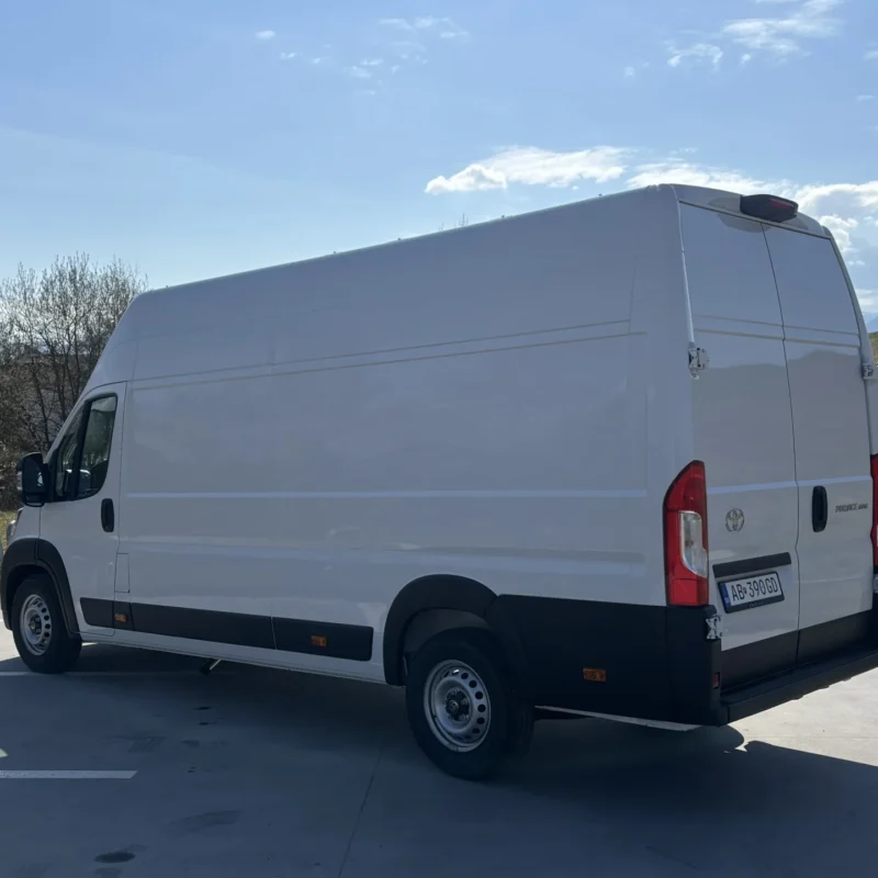 toyota-proace-max-2026-na-prenajom-autorent-zilina-4